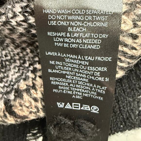 Anthropologie Cropped Distressed Sweater Womens Size Small Slouchy Black V-Neck - Picture 10 of 12